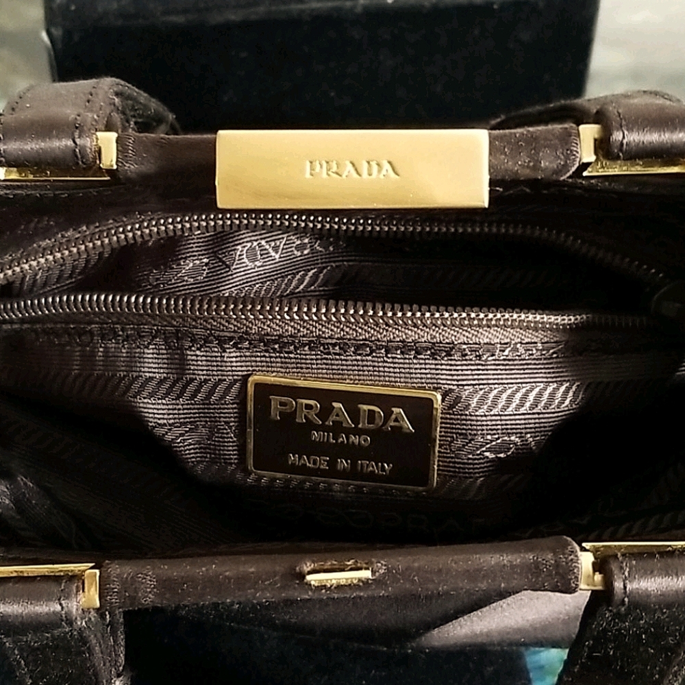 PRADA BAG - Picture 4 of 6